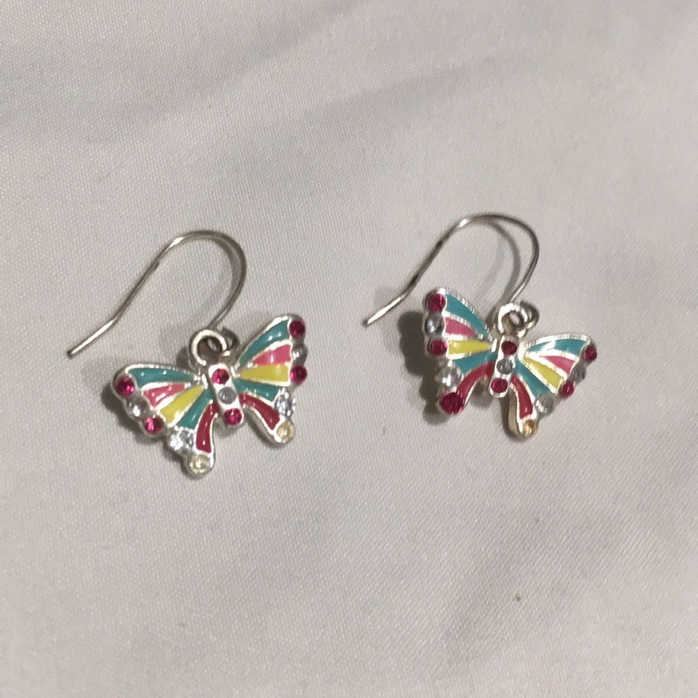 Adorable butterfly earrings